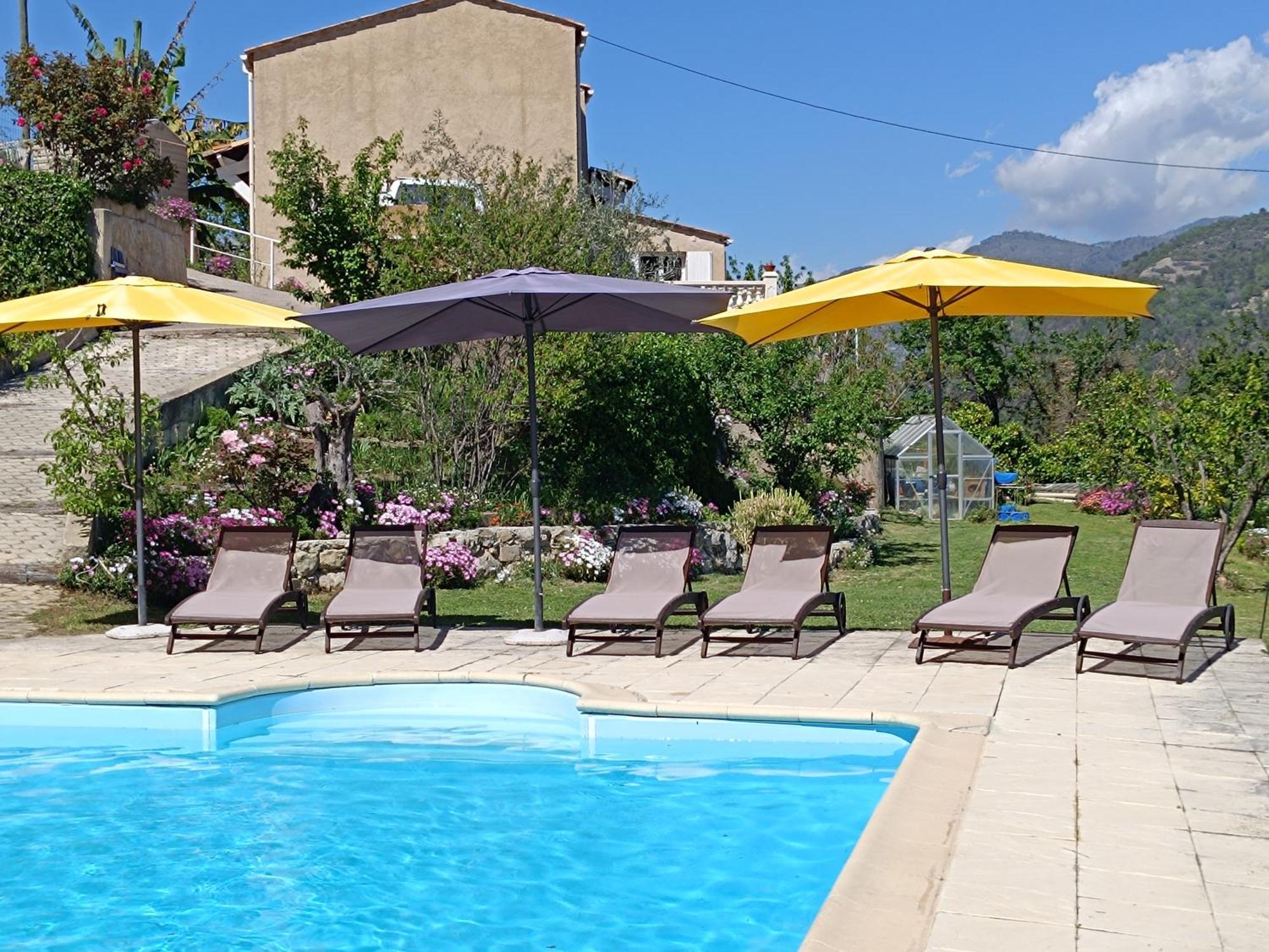 Studio Le Romantique A 20 Kms De Nice Bendejun Bagian luar foto