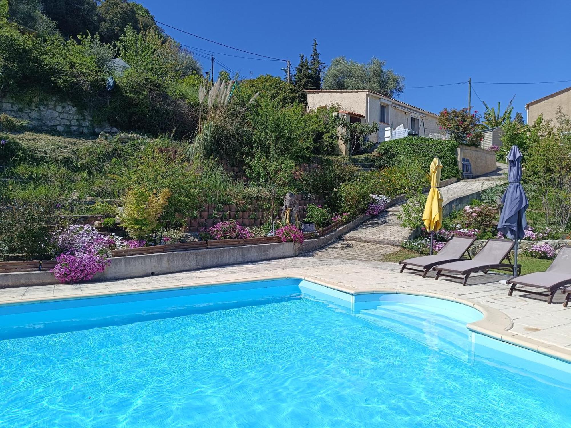Studio Le Romantique A 20 Kms De Nice Bendejun Bagian luar foto